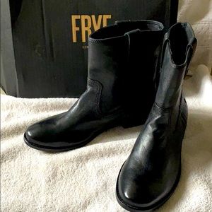 FRYE ANNA SHORT BOOTS BLACK